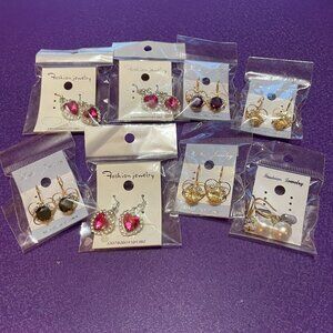 Holiday Gift Lot • 8 Pairs Earrings • New on Card • Stocking Stuffers • Tween Pa